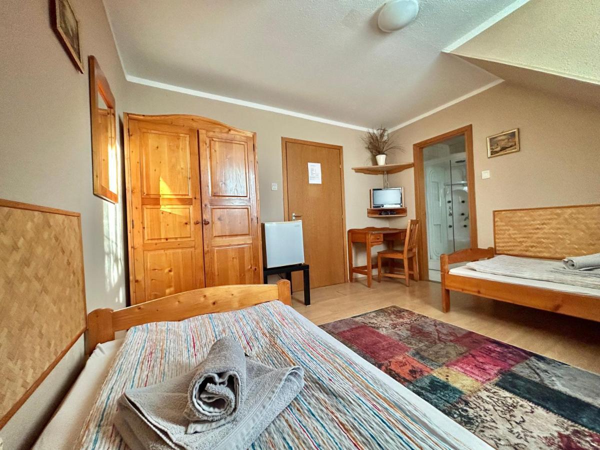 Romantik Camping Es Panzio Бюк Экстерьер фото