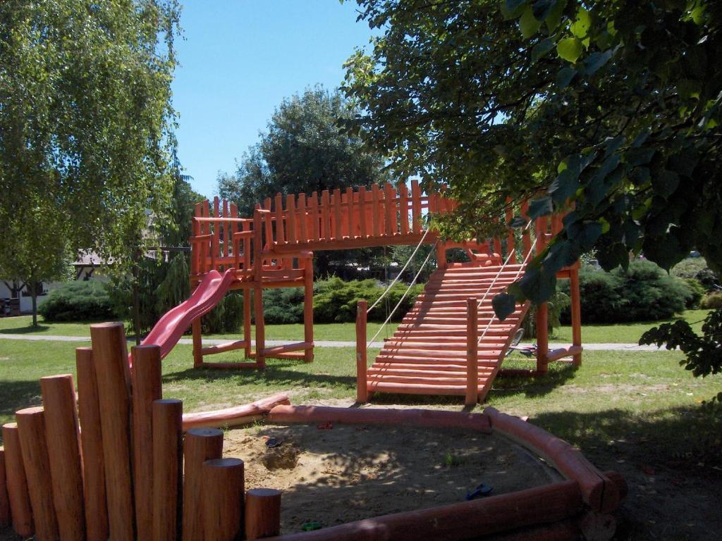 Romantik Camping Es Panzio Бюк Экстерьер фото